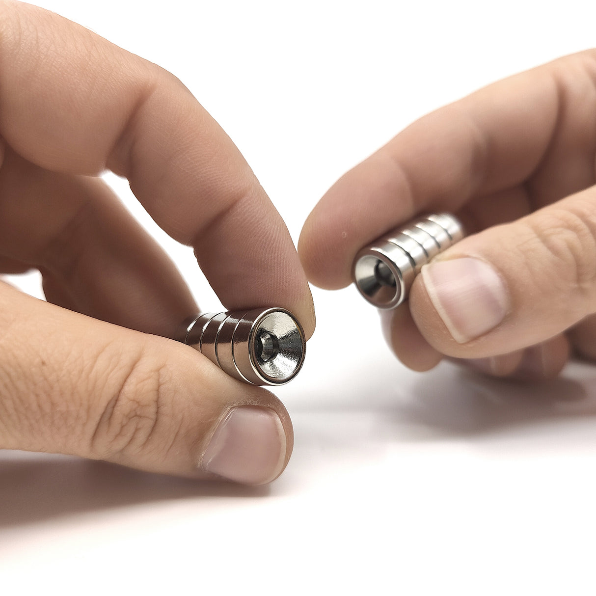 Countersunk supermagnet, 12x4 mm (N + S) 10-pakk