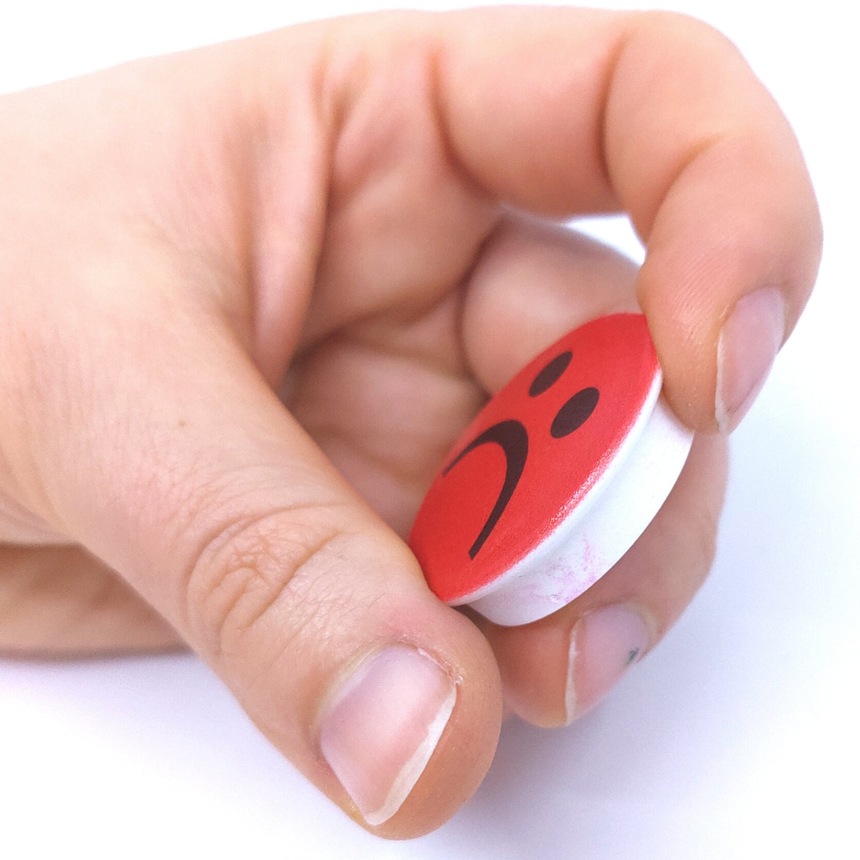 Smiley Magnet rød "TRIST"