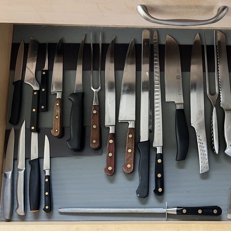 Magnetark A4, Gråt Selvkleb.