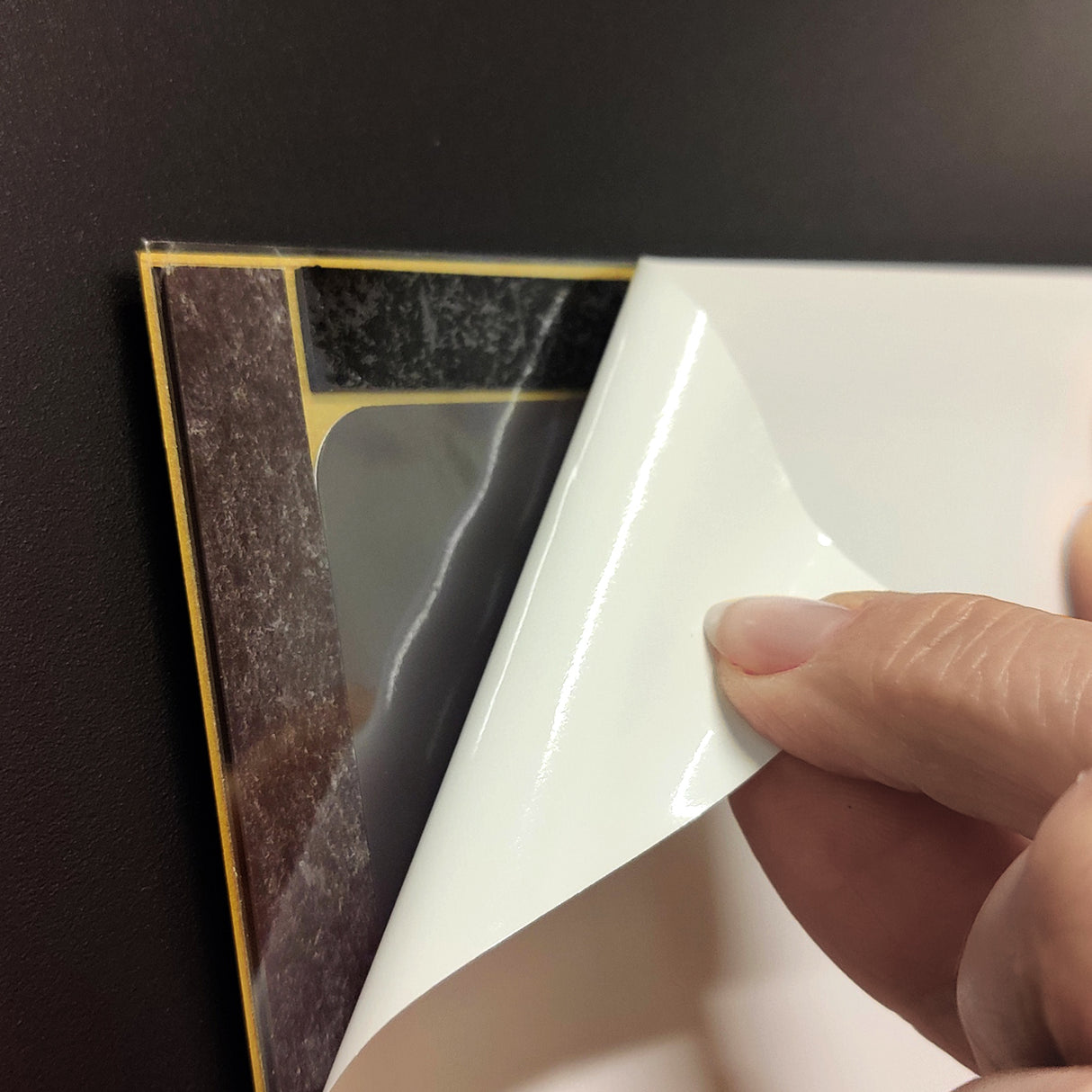 Vindu display A4 m/magnetisk ramme, Gull