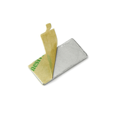 Neodymium magneter selvkl. 10-pakk 15x8x1 mm.