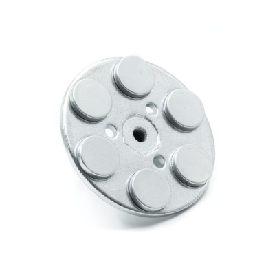 1 gummimagnet består av 6 mindre magneter med vekselvis N- og S-polene ut. Dette betyr at du kan bruke 2 av disse magnetene overfor hverandre som motparter.