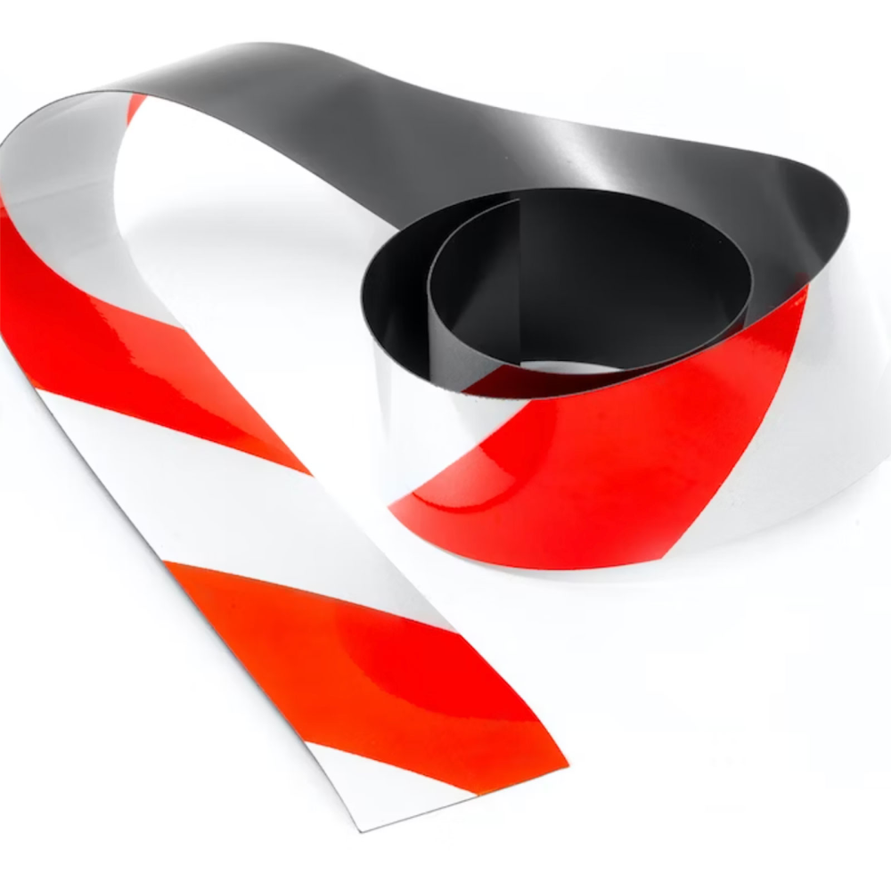 Magnettape Hvit/Rød, 50 mm. x 5 meter
